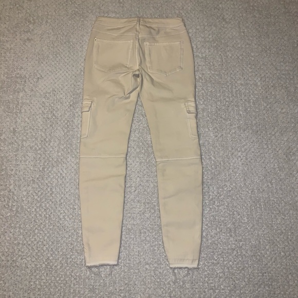 Free People cream skinny jeans - Picture 2 of 3